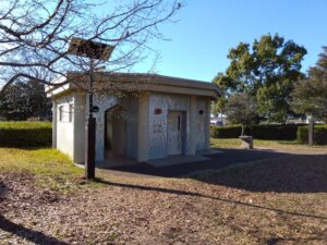 北浦川緑地のトイレ