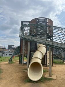 新鎌ふれあい公園