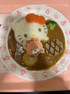 ハローキティのみんななかよく♪ビーフカレー
