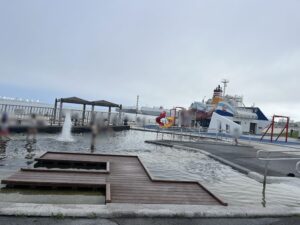 苫小牧の「キラキラ公園」水遊び