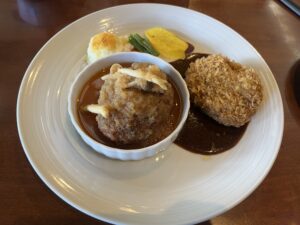 しゃりま「メンチ和風ハンバーグ」