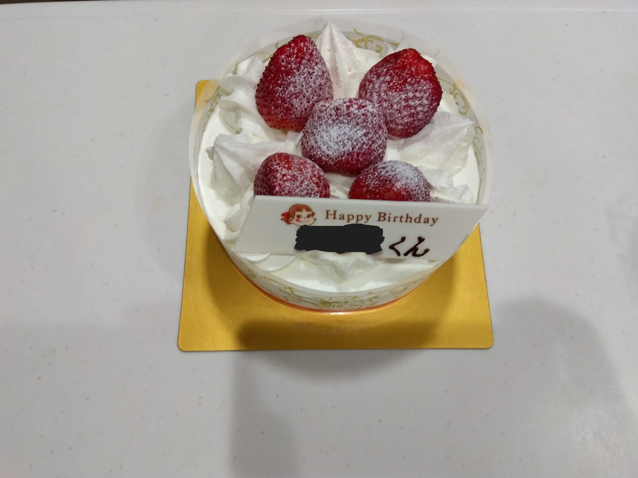 誕生日ケーキ